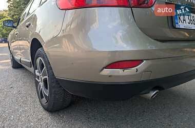 Седан Renault Fluence 2015 в 