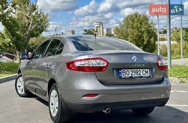 Седан Renault Fluence 2013 в 