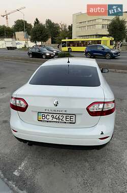 Седан Renault Fluence 2013 в 
