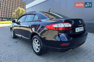 Седан Renault Fluence 2012 в 