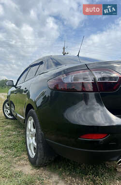 Седан Renault Fluence 2012 в 