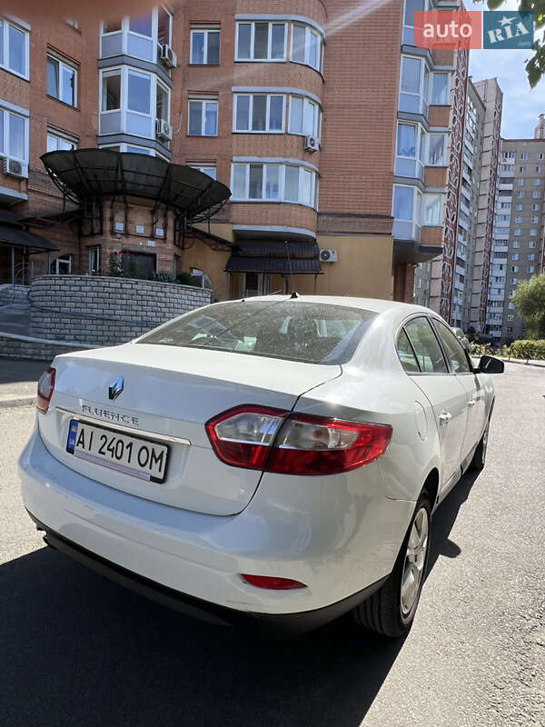 Седан Renault Fluence 2016 в Киеве