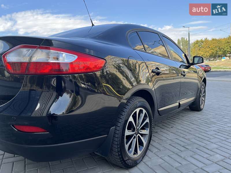 Седан Renault Fluence 2013 в Дніпрі