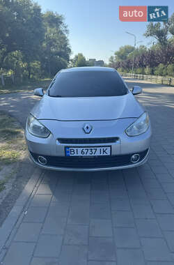 Седан Renault Fluence 2010 в Горішніх Плавнях