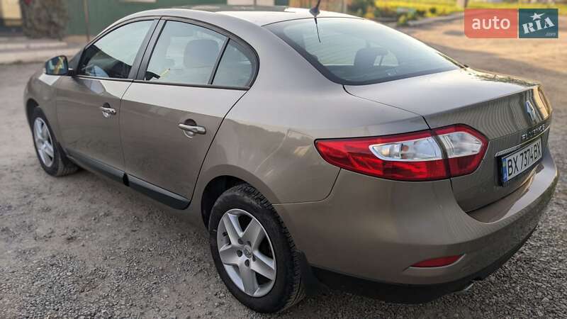 Седан Renault Fluence 2016 в Каменец-Подольском