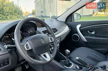 Седан Renault Fluence 2011 в 