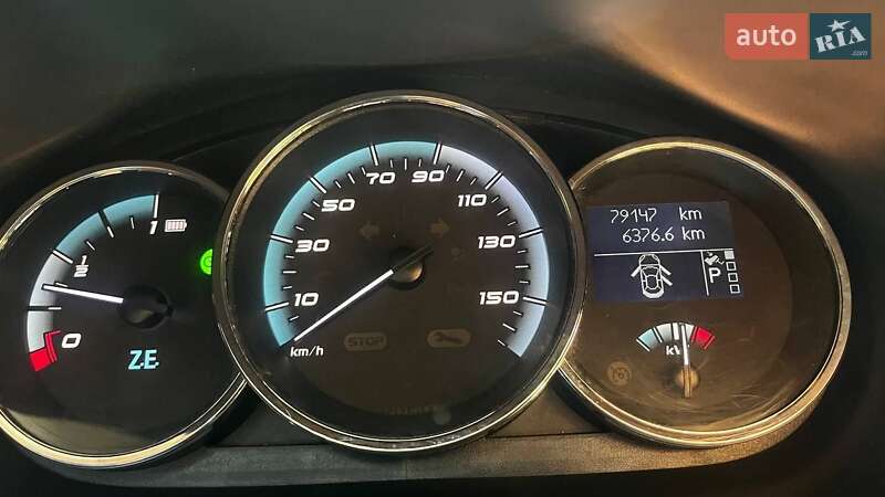 Седан Renault Fluence 2013 в Звягеле