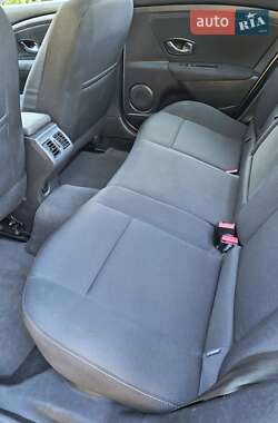 Седан Renault Fluence 2012 в 