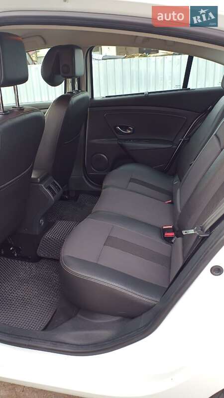 Седан Renault Fluence 2011 в Хмельницком