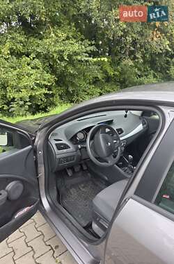 Седан Renault Fluence 2013 в Киеве