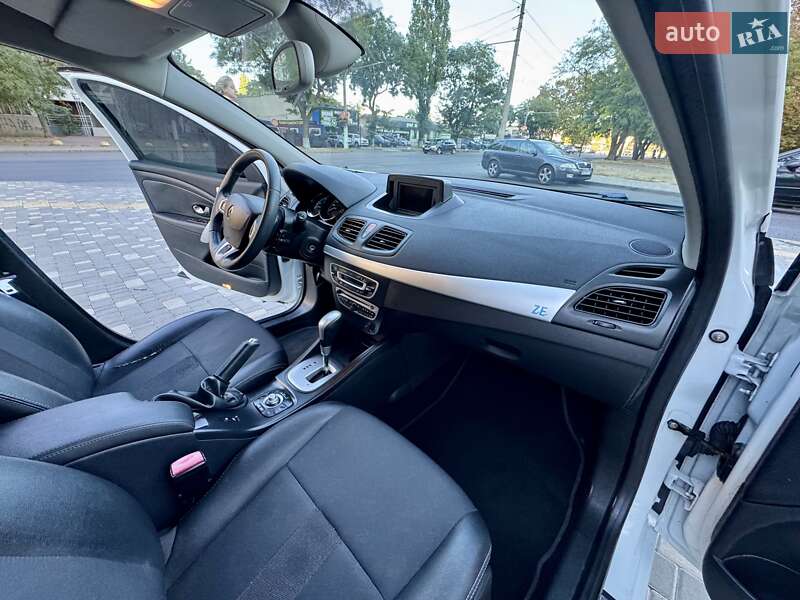 Седан Renault Fluence 2011 в Одессе