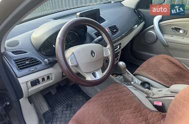 Седан Renault Fluence 2010 в 