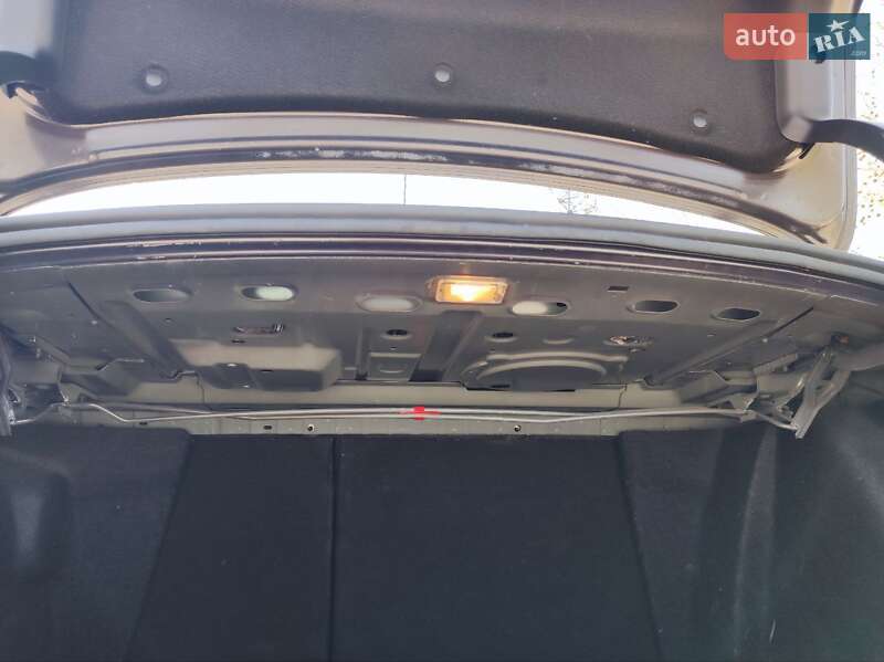 Седан Renault Fluence 2014 в Миколаєві