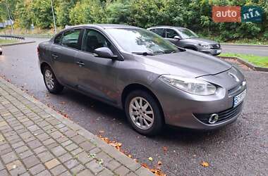 Седан Renault Fluence 2011 в 