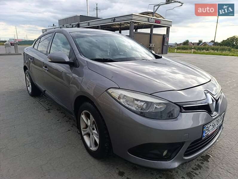 Седан Renault Fluence 2013 в 