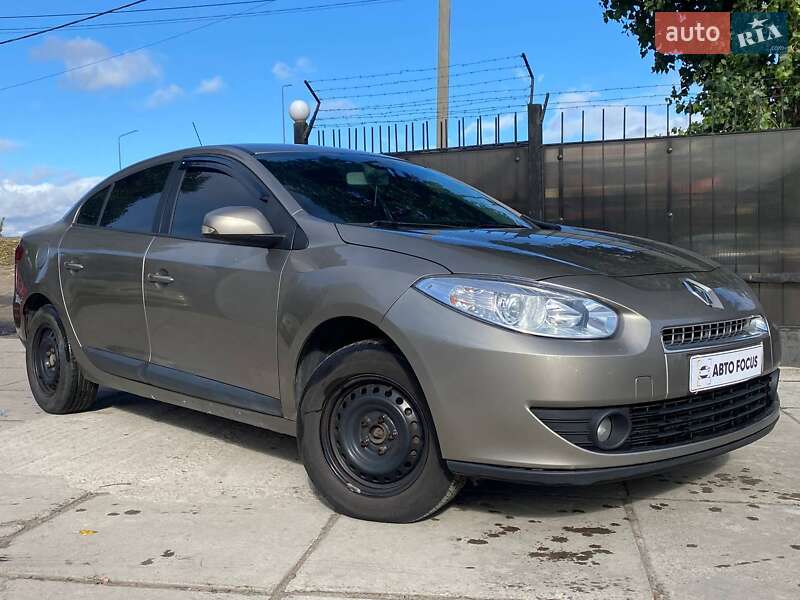 Renault Fluence 2011