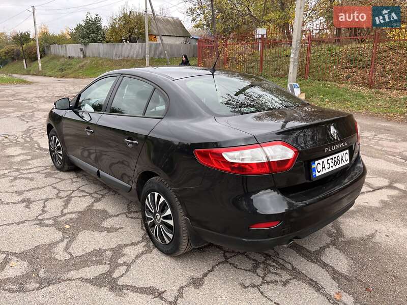 Седан Renault Fluence 2012 в Смеле
