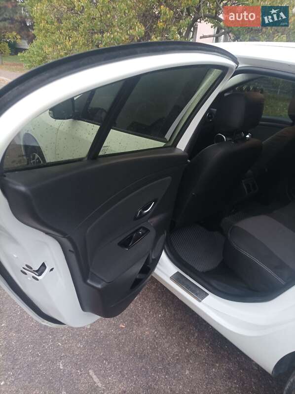 Седан Renault Fluence 2011 в Дніпрі фото 13 Седан Renault Fluence 2011 в Дніпрі