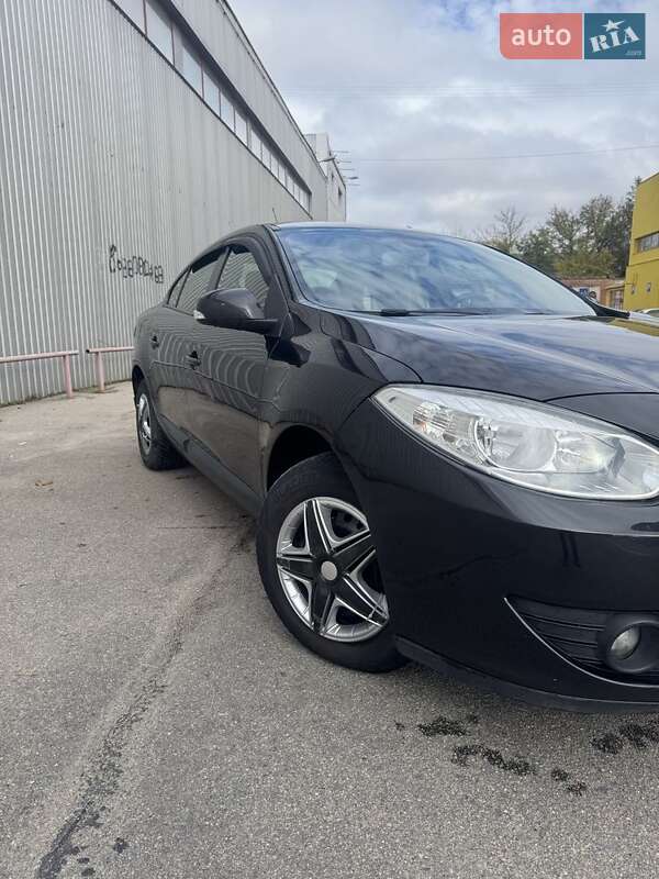 Седан Renault Fluence 2010 в Кропивницькому фото 4 Седан Renault Fluence 2010 в Кропивницькому