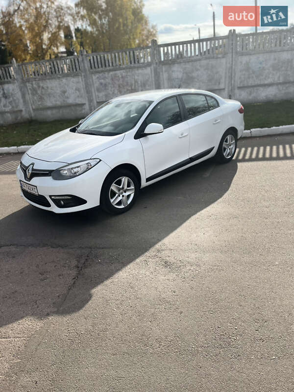Седан Renault Fluence 2015 в Киеве