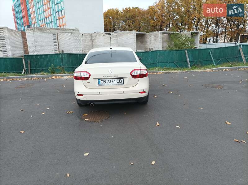 Седан Renault Fluence 2013 в Чернігові