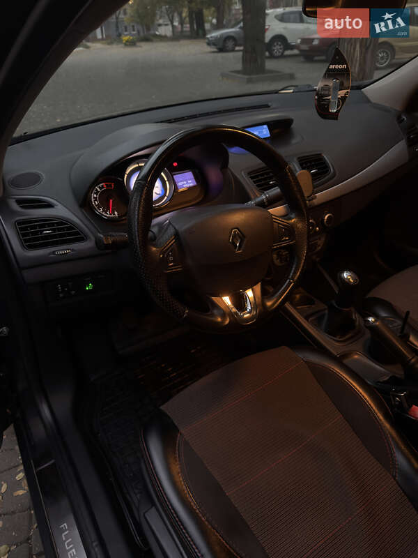 Седан Renault Fluence 2013 в Дніпрі фото 7 Седан Renault Fluence 2013 в Дніпрі