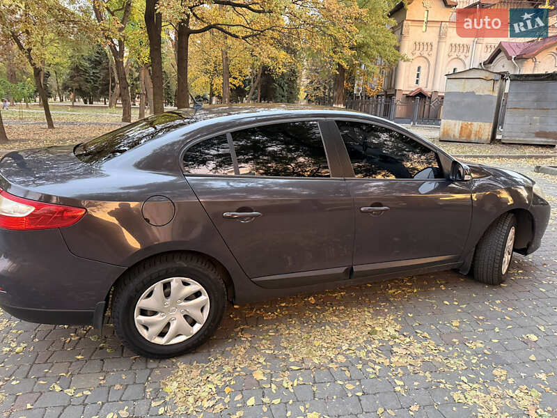 Седан Renault Fluence 2013 в Дніпрі фото 21 Седан Renault Fluence 2013 в Дніпрі