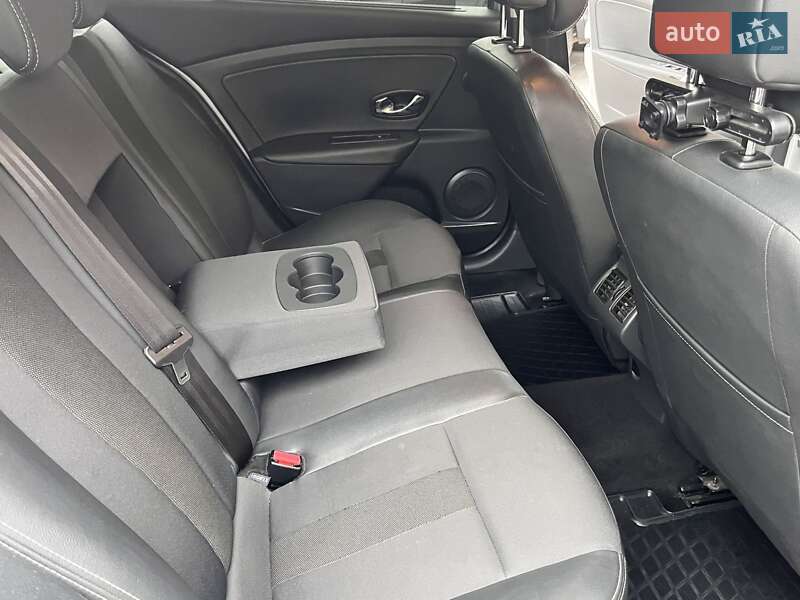 Седан Renault Fluence 2012 в Вінниці фото 24 Седан Renault Fluence 2012 в Вінниці