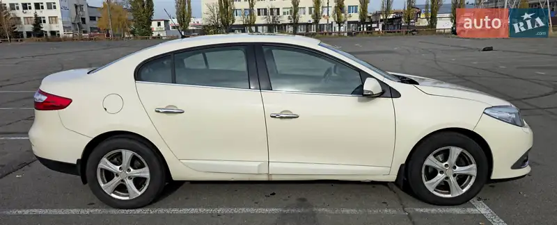 Renault Fluence 2013 VIN VF1LZBT0648471153 фото оголошення 4 з 67