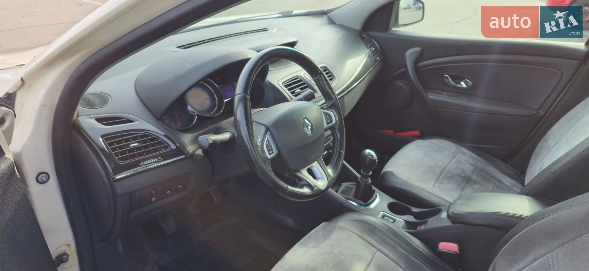 2013 Renault Fluence - мініатюра 13