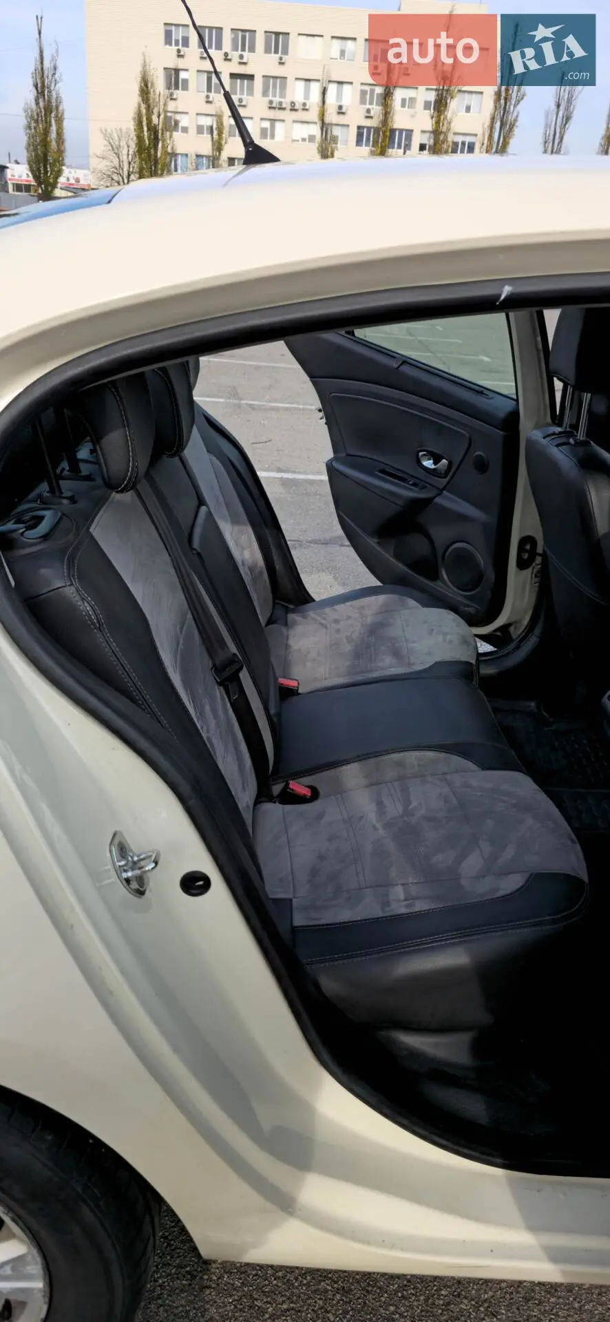 2013 Renault Fluence - мініатюра 20