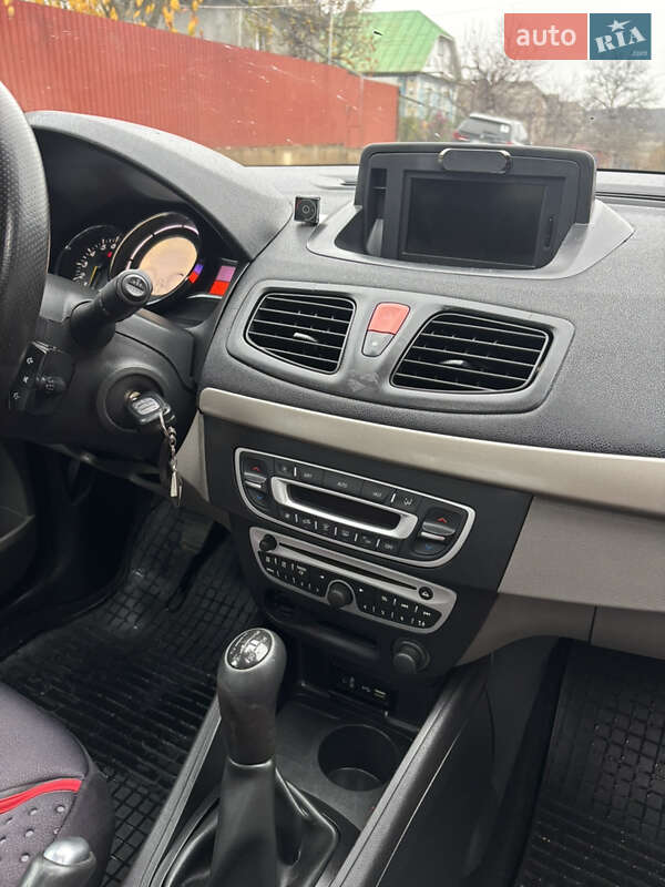 Седан Renault Fluence 2010 в Виннице фото 15 Седан Renault Fluence 2010 в Виннице