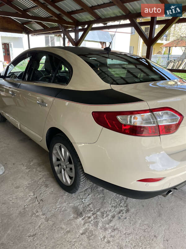 Седан Renault Fluence 2013 в Трускавці