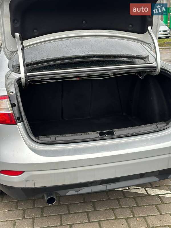 Седан Renault Fluence 2010 в Львові фото 20 Седан Renault Fluence 2010 в Львові