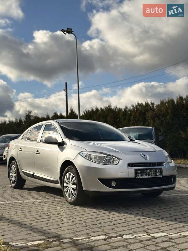 Седан Renault Fluence 2010 в Львові фото 5 Седан Renault Fluence 2010 в Львові