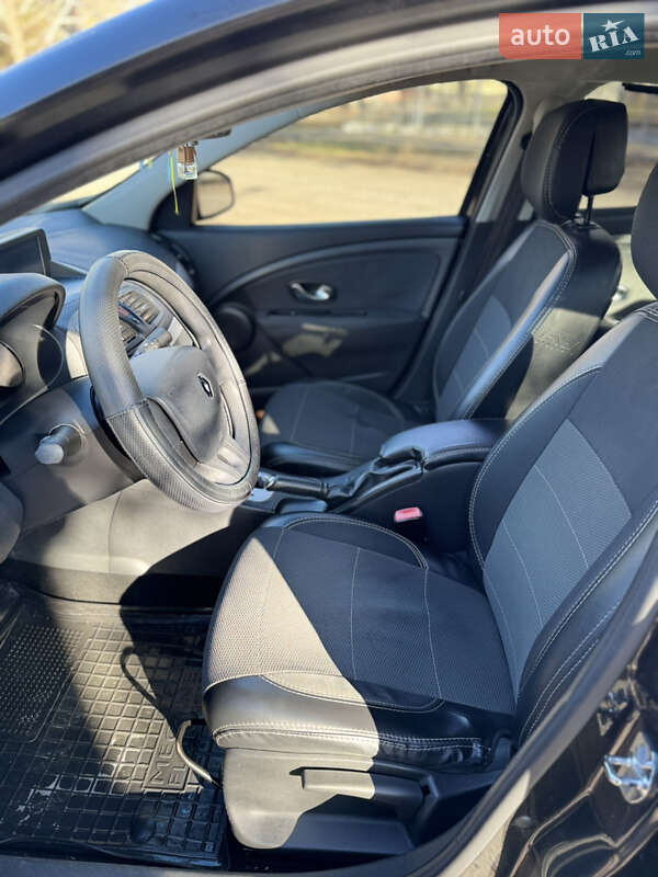 Седан Renault Fluence 2010 в Миколаєві фото 8 Седан Renault Fluence 2010 в Миколаєві