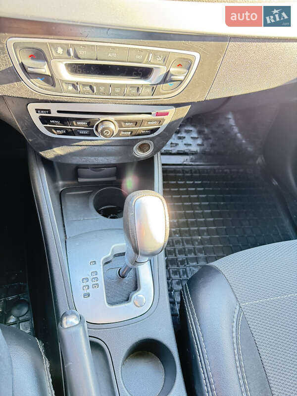 Седан Renault Fluence 2010 в Миколаєві фото 14 Седан Renault Fluence 2010 в Миколаєві
