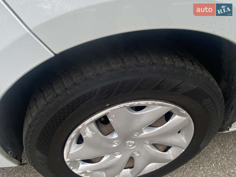 Седан Renault Fluence 2014 в Киеве