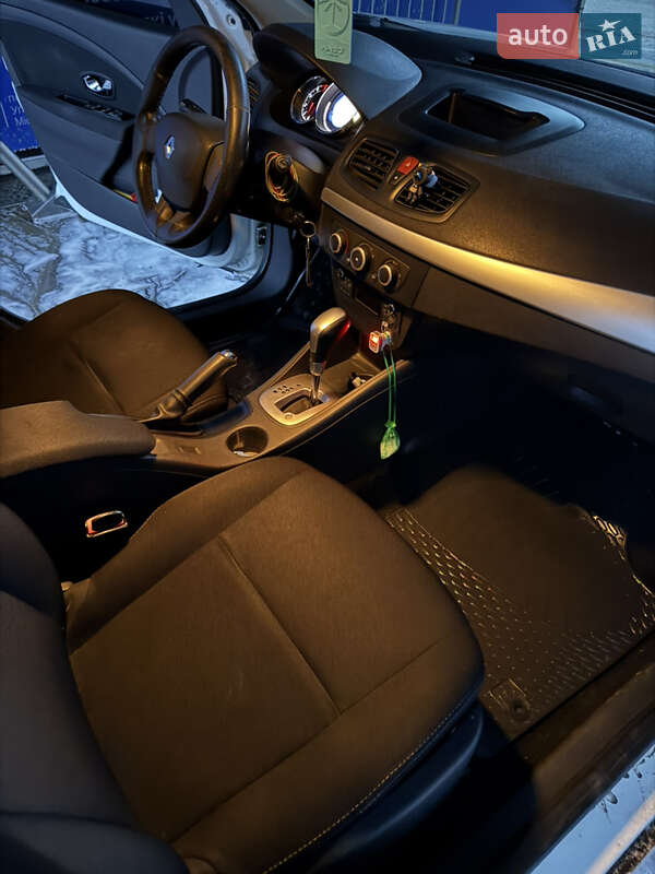 Седан Renault Fluence 2014 в Кропивницком