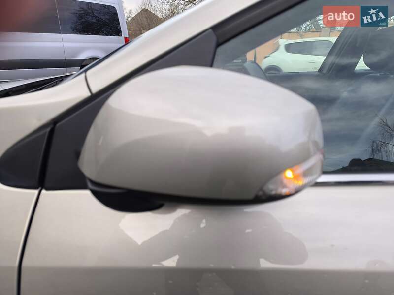 Седан Renault Fluence 2010 в Мукачево фото 15 Седан Renault Fluence 2010 в Мукачево