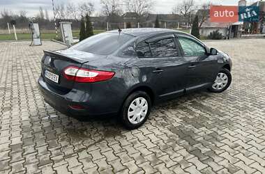 Седан Renault Fluence 2011 в Виноградові
