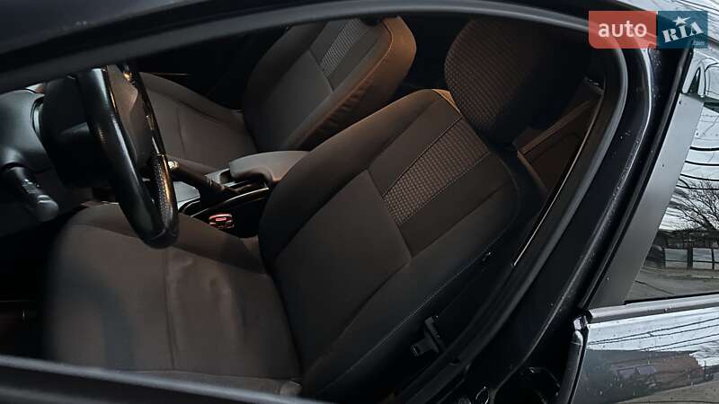 Седан Renault Fluence 2011 в Виноградові