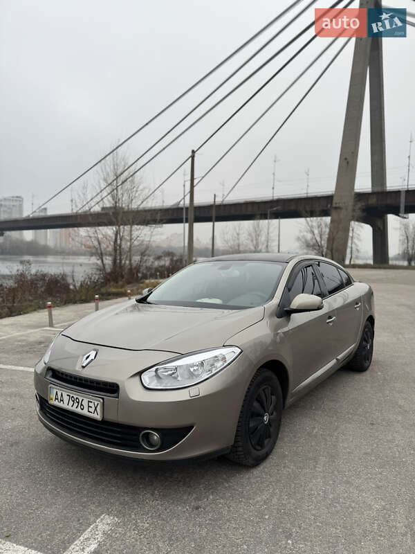Renault Fluence 2011