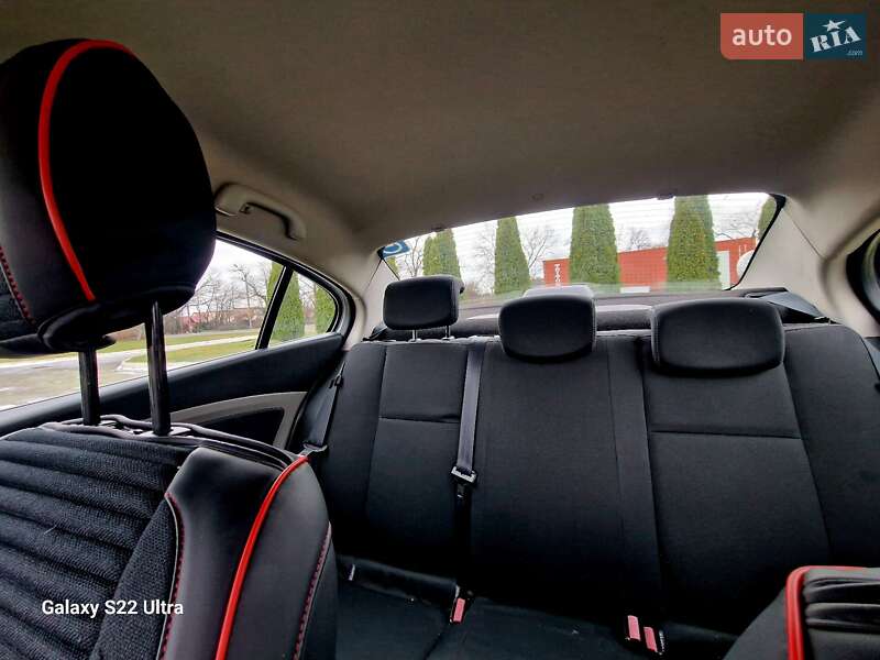 Седан Renault Fluence 2011 в Одессе