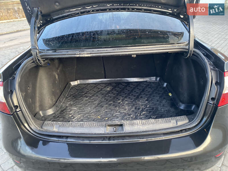 Седан Renault Fluence 2010 в Вінниці