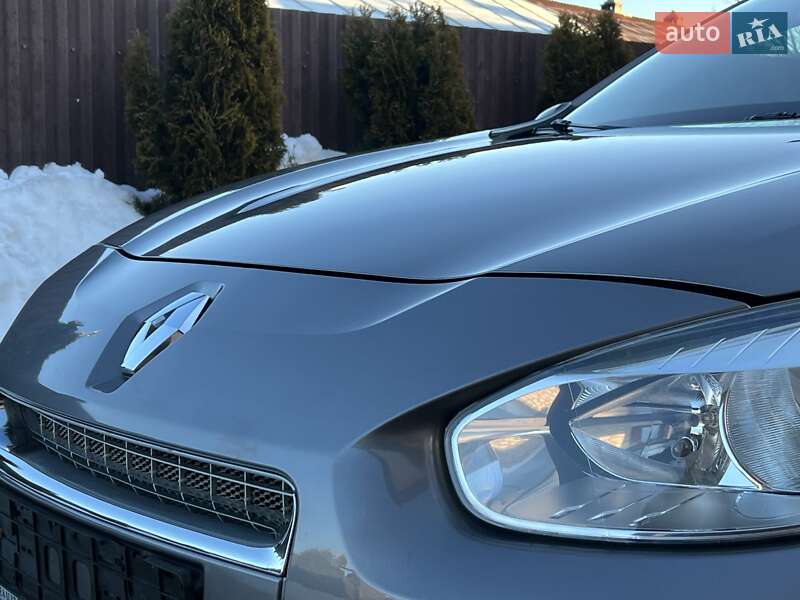 Седан Renault Fluence 2011 в Івано-Франківську