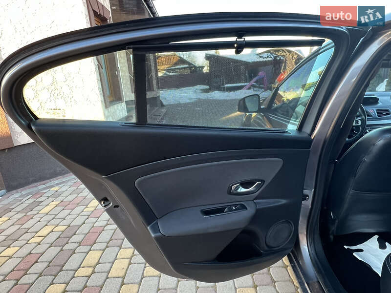 Седан Renault Fluence 2011 в Івано-Франківську