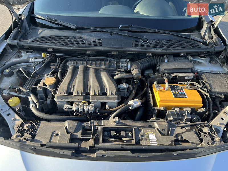 Седан Renault Fluence 2011 в Кривом Роге