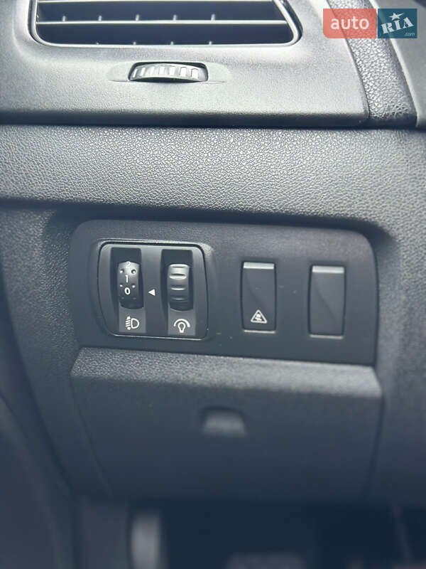 Седан Renault Fluence 2010 в Луцьку