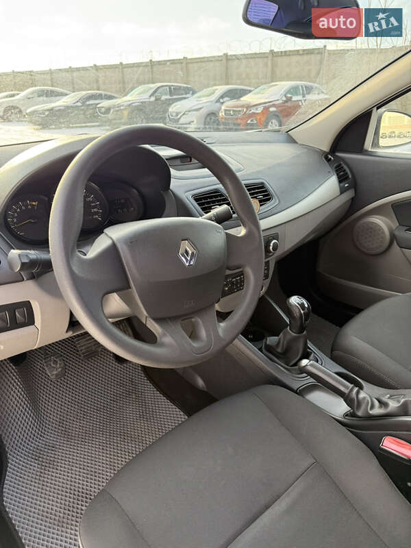 Седан Renault Fluence 2011 в Одессе
